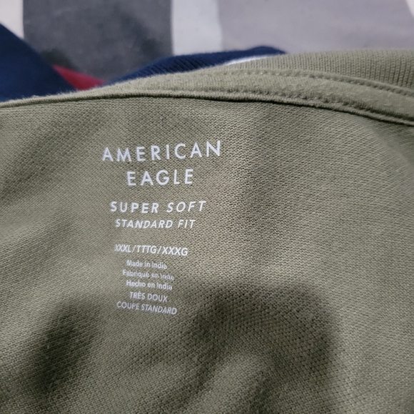 Polo shirts - Picture 2 of 4